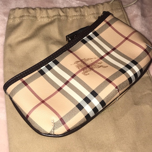 Burberry Wristlet - Picture 3 of 8